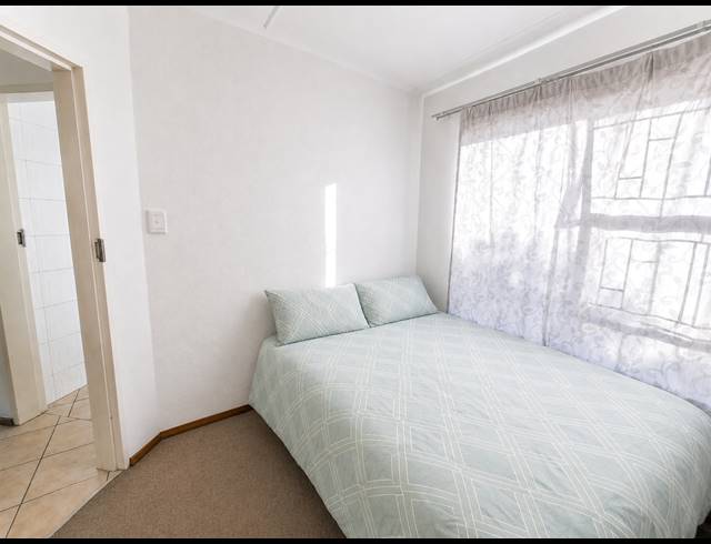 2 BEDROOM APARTMENT FOR SALE IN PEACEHAVEN